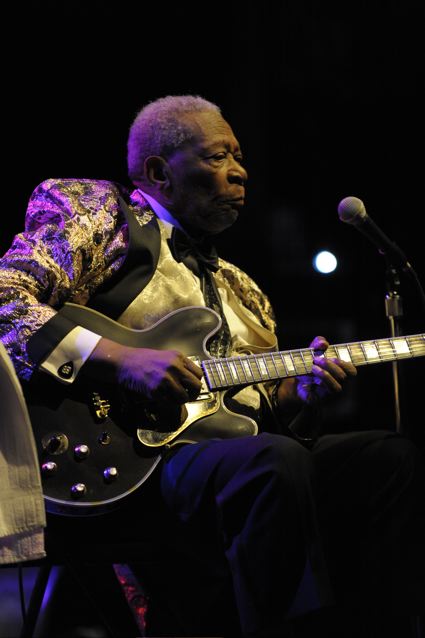 B.B. King - Keswick Theater - Glenside, PA - April 17, 2013 - photo by Jim Rinaldi  2013