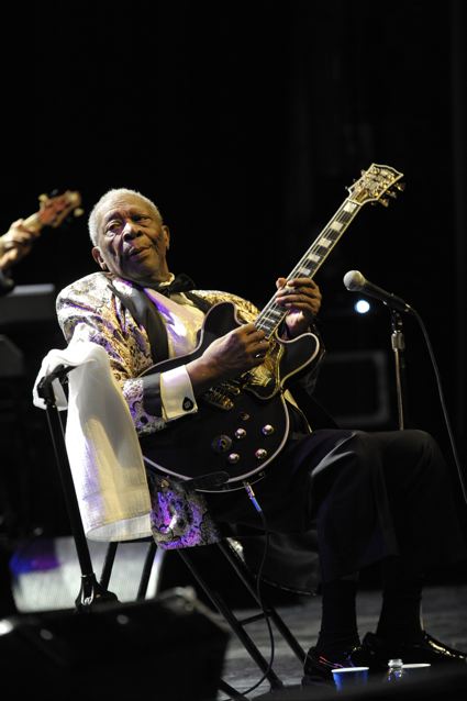 B.B. King - Keswick Theater - Glenside, PA - April 17, 2013 - photo by Jim Rinaldi  2013