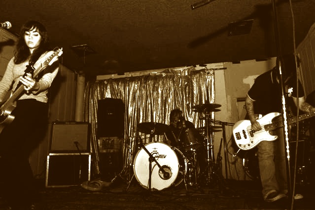 Girl in a Coma (l to r: Nina Diaz, Phanie Diaz and Jenn Alva) at the Khyber, Philadelphia PA June 17, 2009. Photo Copyright 2009 Jim Rinaldi.