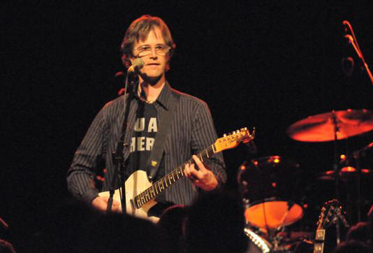 Dan Wilson at the Fillmore at the TLA in Philadelphia, PA 4/12/08 - Photo: Copyright 2008 Jim Rinaldi.