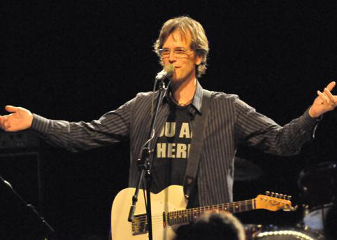 Dan Wilson at the Fillmore at the TLA in Philadelphia, PA 4/12/08 - Photo: Copyright 2008 Jim Rinaldi.