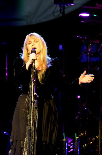 Fleetwood Mac - Wells Fargo Center - Philadelphia, PA - April 6, 2013 - photo by Jim Rinaldi  2013