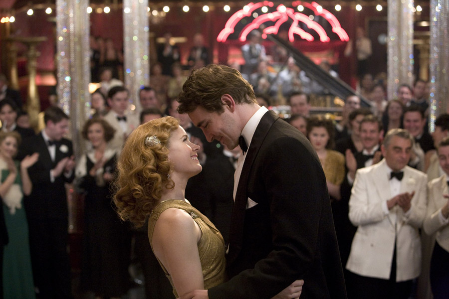 Amy Adams and Lee Pace in "Miss Pettigrew Lives for a Day."