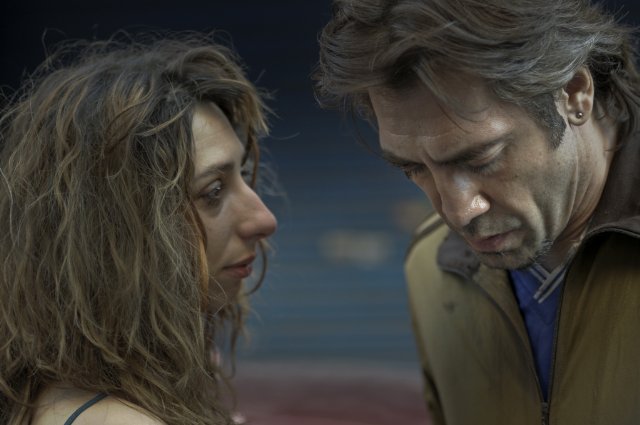 Maricel lvarez and Javier Bardem in BIUTIFUL.