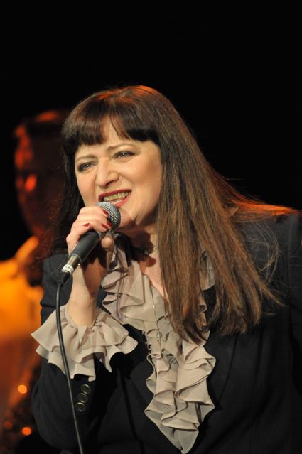Basia - Sellersville Theater - Sellersville, PA - September 18, 2011 - photo by Jim Rinaldi © 2011
