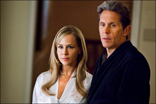 Julie Benz and Gary Cole star in the TNT Mystery Movie Night adaptation of Sandra Brown's RICOCHET.