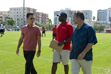 BURN NOTICE -- "Hot Spot" Episode 211 -- Pictured: (l-r) Jeffrey Donovan as Michael Westen, Michael Irving as Sean Coach Martin, Bruce Campbell as Sam Axe -- USA Network Photo: Glenn Watson 