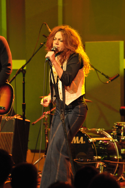 Nikka Costa at World Cafe Live, Philadelphia, PA, October 21, 2008. Copyright 2008 Jim Rinaldi.