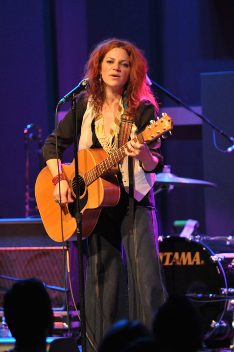 Nikka Costa at World Cafe Live, Philadelphia, PA, October 21, 2008. Copyright 2008 Jim Rinaldi.