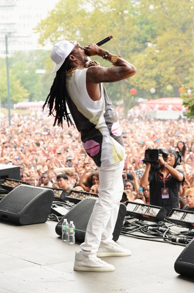 2Chainz - Budweiser Made In America Fest (Day One) - Benjamin Franklin Parkway - Philadelphia, PA - August 31, 2013 - photo by Getty Images  2013. Courtesy of MSO.