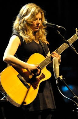 Dar Williams - The Keswick Theatre - Glenside, PA - February 28, 2014 - photo by Jim Rinaldi  2014