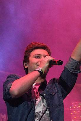 Emblem3 - Tower Theatre - Philadelphia, PA - February 21, 2014 - photo by Alycia Fabrizio  2014