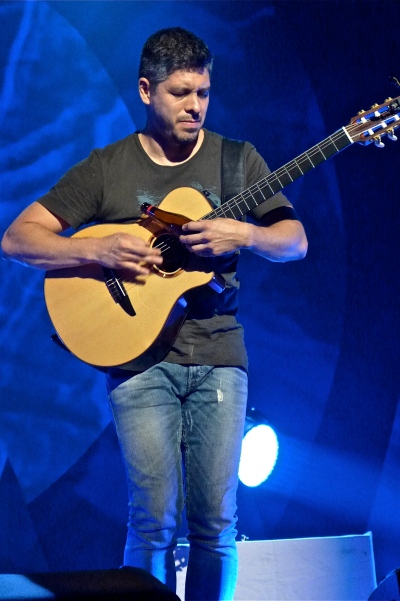 Rodrigo y Gabriela - The State Theater - New Brunswick, NJ - July 30, 2014 - photo by Jim Rinaldi  2014