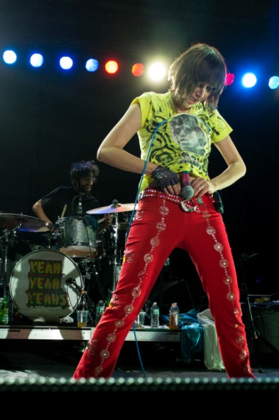 Yeah Yeah Yeahs - River Stage at Great Plaza - Philadelphia, PA - September 17, 2013 - photo by Serge Levin  2013