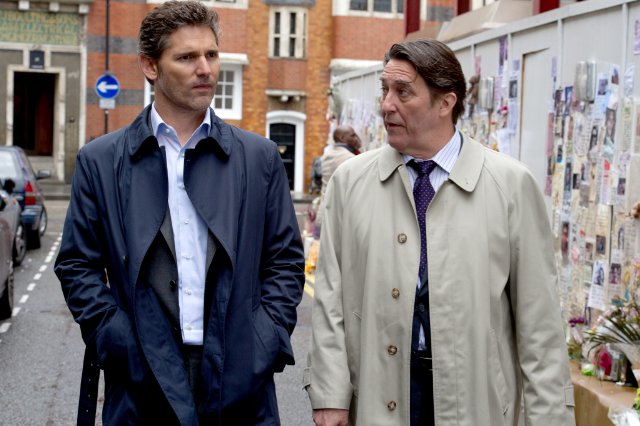 Eric Bana and Ciaran Hinds star in "Closed Circuit."