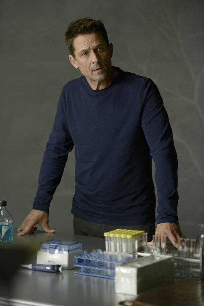HELIX -- "274" Episode 103 -- Pictured: Billy Campbell as Dr. Alan Farragut -- (Photo by: Phillipe Bosse/Syfy)