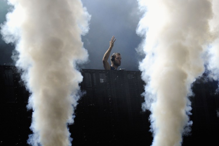 Calvin Harris - Budweiser Made In America Fest (Day Two) - Benjamin Franklin Parkway - Philadelphia, PA - September 1, 2013 - photos by Getty Images  2013. Courtesy of MSO.