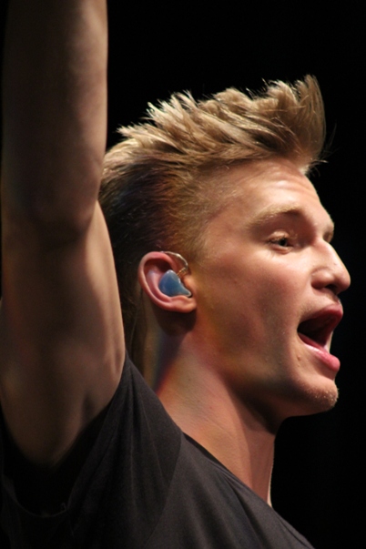 Cody Simpson - The Prince Music Theater - Philadelphia, PA - January 19, 2014 - photo by Sami Speiss  2014