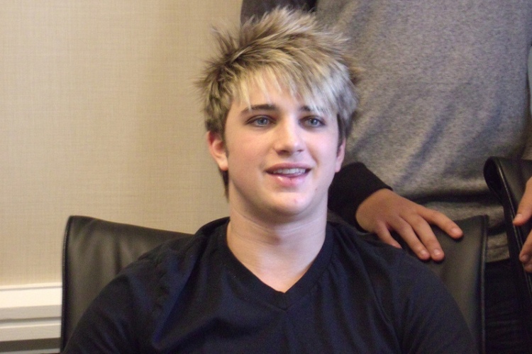 Dalton Rapattoni of IM5 at the Philadelphia Fall Fan Fest, November 17, 2013.