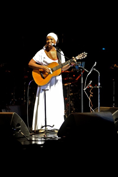 India.Arie - Keswick Theater - Glenside, PA - November 23, 2013 - photo by Jim Rinaldi  2013