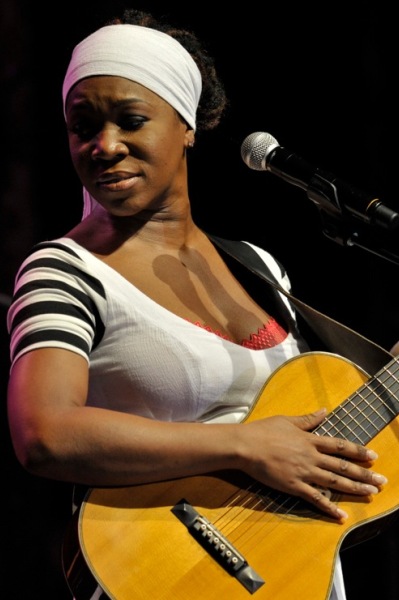 India.Arie - Keswick Theater - Glenside, PA - November 23, 2013 - photo by Jim Rinaldi  2013