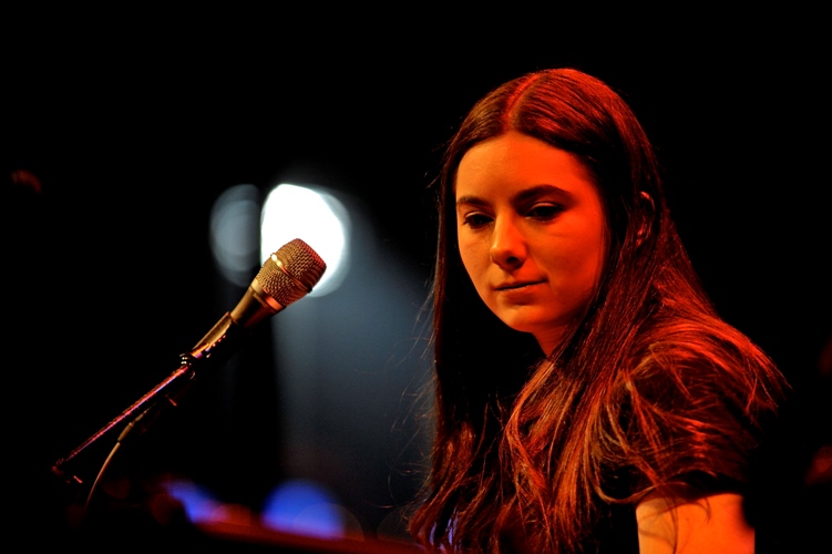 Lindsey Cohen at World Cafe Live, Philadelphia, PA, May 20, 2014.