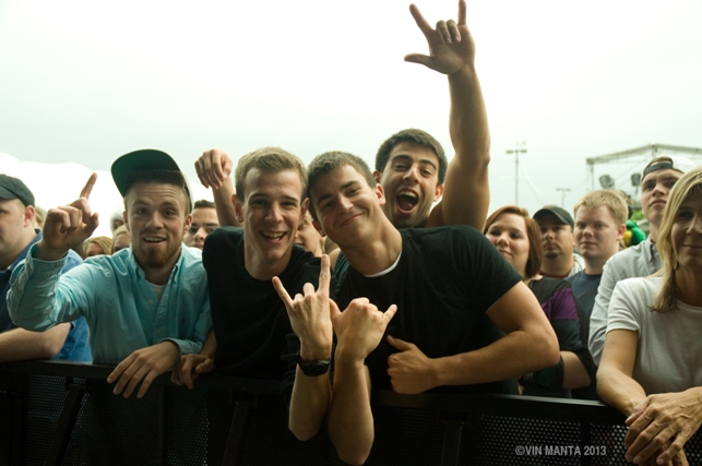 O.A.R. fans - The Festival Pier at Penn's Landing - Philadelphia, PA - July 25, 2013 - photo by Vin Manta  2013