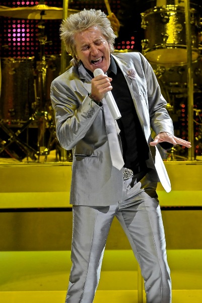 Rod Stewart - Wells Fargo Center - Philadelphia, PA - December 11, 2013 - photo by Jim Rinaldi  2013