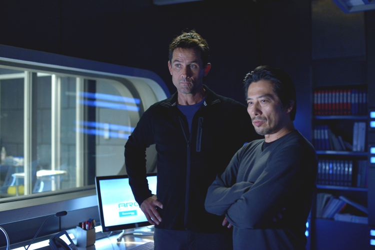 HELIX -- "Vector" Episode 102 -- Pictured: (l-r) Billy Campbell as Dr. Alan Farragut, Hiroyuki Sanada as Dr. Hiroshi Hataki -- (Photo by: Philippe Bosse/Syfy)