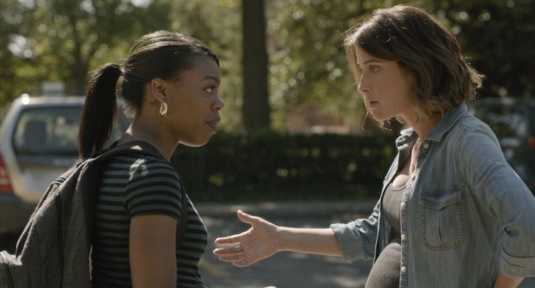 Cobie Smulders and Gail Bean star in Unexpected.