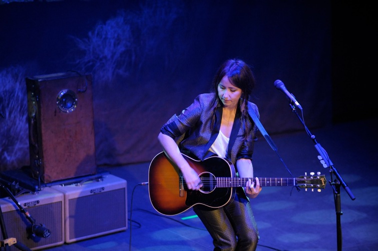 K.T. Tunstall - Union Transfer - Philadelphia, PA - September 27, 2013 - photo by Jim Rinaldi  2013