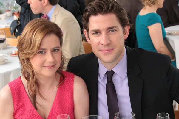 THE OFFICE -- "Finale" Episode 924/925 -- Pictured: (l-r) Jenna Fischer as Pam Beesly Halpert, John Krasinski as Jim Halpert -- (Photo by: Chris Haston/NBC)