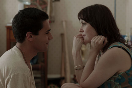 Christopher Abbott and Melanie Lynskey star in the movie "Hello, I Must Be Going."