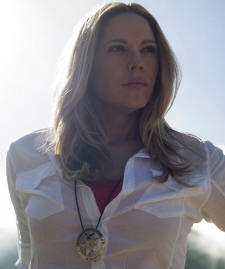 Mary McCormack in the series 'In Plain Sight.'
