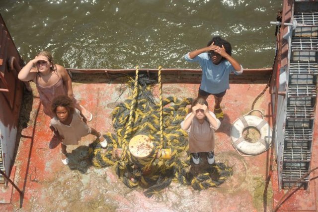 Quvenzhan Wallis stars in "Beasts of the Southern Wild."