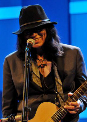 Rodriguez - World Caf Live - Philadelphia, PA - October 28, 2012 - photo by Jim Rinaldi  2012