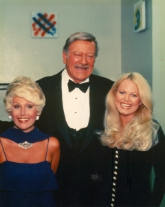 Rona Barrett with John Wayne and Sally Struthers