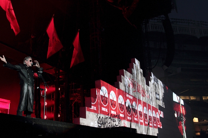 Roger Waters - Yankee Stadium - The Bronx, NY - July 6, 2012 - photo by Mark Doyle  2012