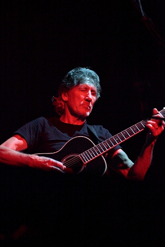 Roger Waters - Yankee Stadium - The Bronx, NY - July 6, 2012 - photo by Mark Doyle  2012