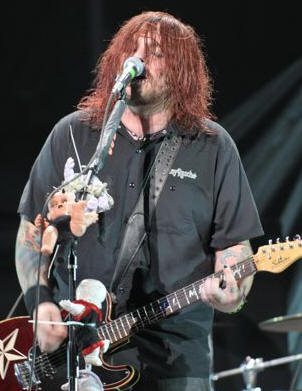 Shaun Morgan of Seether at the Wachovia Center, Philadelphia, PA, March 9, 2009.  Copyright 2009 Jim Rinaldi.