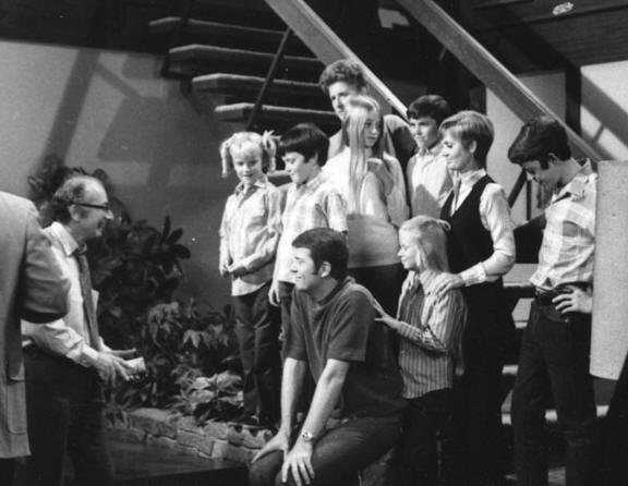 Sherwood Schwartz with the cast of 'The Brady Bunch.'