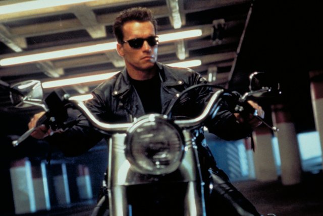 Arnold Schwarzenegger in TERMINATOR 2: JUDGMENT DAY