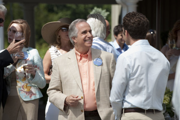 Royal Pains -- "In Vino Veritas" Episode 2006 -- Pictured: (l-r) Henry Winkler as Eddie R. Lawson, Mark Feuerstein as Hank Lawson -- USA Network Photo: David Giesbrecht 